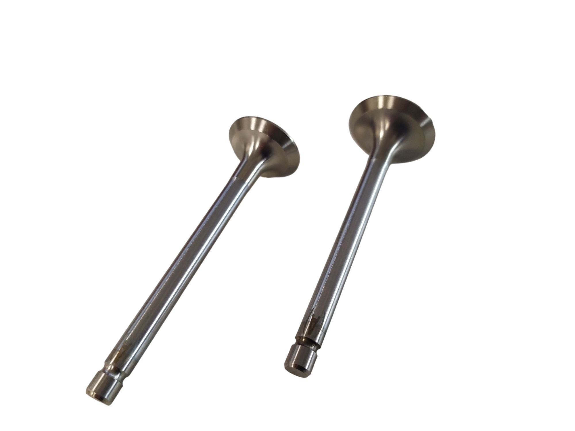 Ventilsatz 1x Einlaß & 1x Auslaß für Kubota z.B. D905, D1105, V1305, V1505