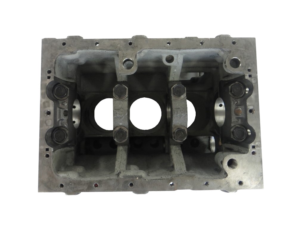 Motorblock für Mitsubishi L3E L3E2 Zwischenwelle 28mm